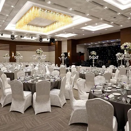 Otel Radisson Blu Cankaya 5*