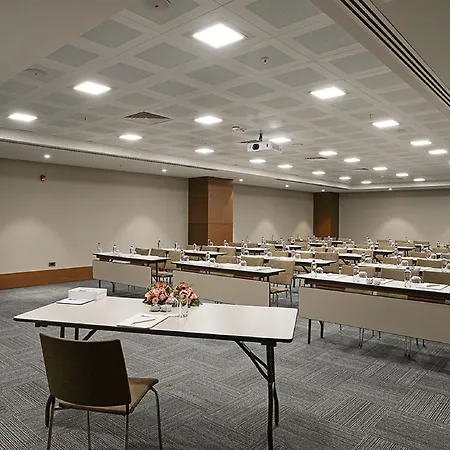 Отель Radisson Blu Cankaya