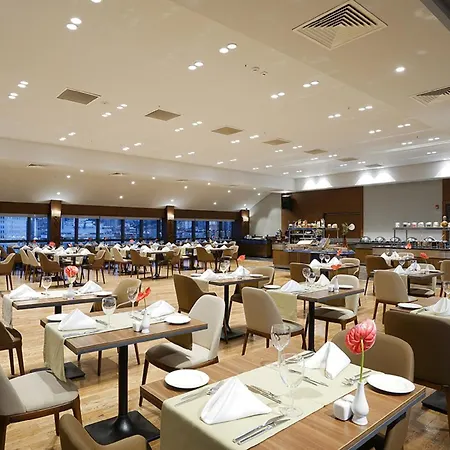 Otel Radisson Blu Cankaya 5*