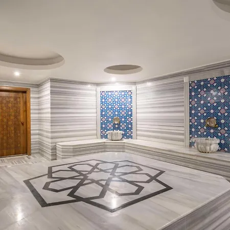 Radisson Blu Cankaya 5*