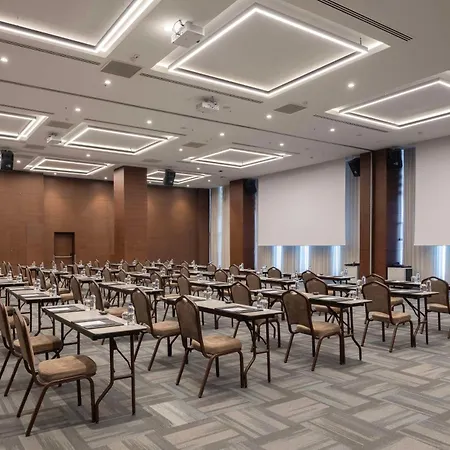 Отель Radisson Blu Cankaya