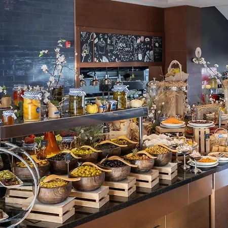 酒店 Radisson Blu Cankaya 5*